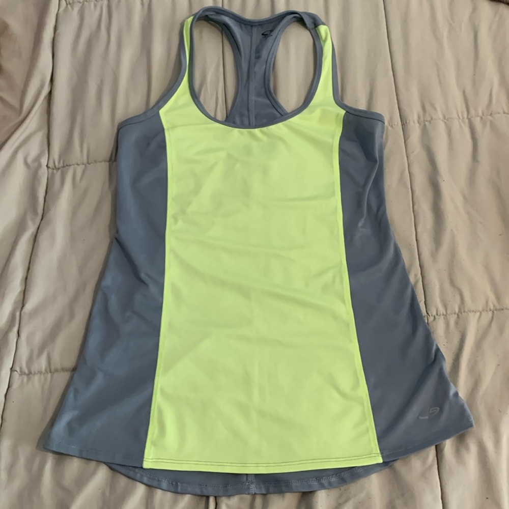 Workout top